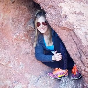 Meet your Posher, Kelley